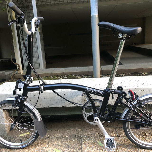 BROMPTON(ブロンプトン)の2018ブロンプトン M6L 超美品ブラック最上位モデル Brompton  スポーツ/アウトドアの自転車(自転車本体)の商品写真