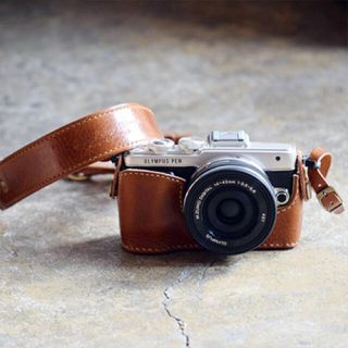 オリンパス(OLYMPUS)のOLYMPUS PEN E-PL9 ダブルズームキット(ミラーレス一眼)