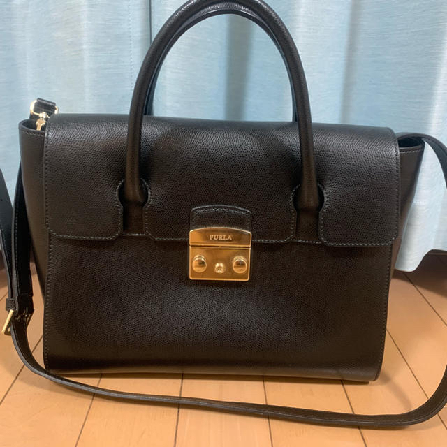 値下げしました！FURLA☆メトロポリス☆バッグ☆黒レディース