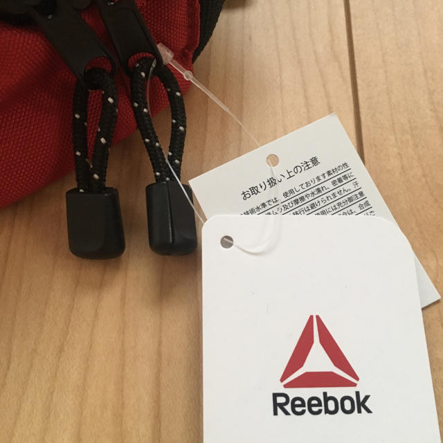 Reebok(リーボック)の【未使用タグ付き】ショルダーバッグ レディースのバッグ(ショルダーバッグ)の商品写真