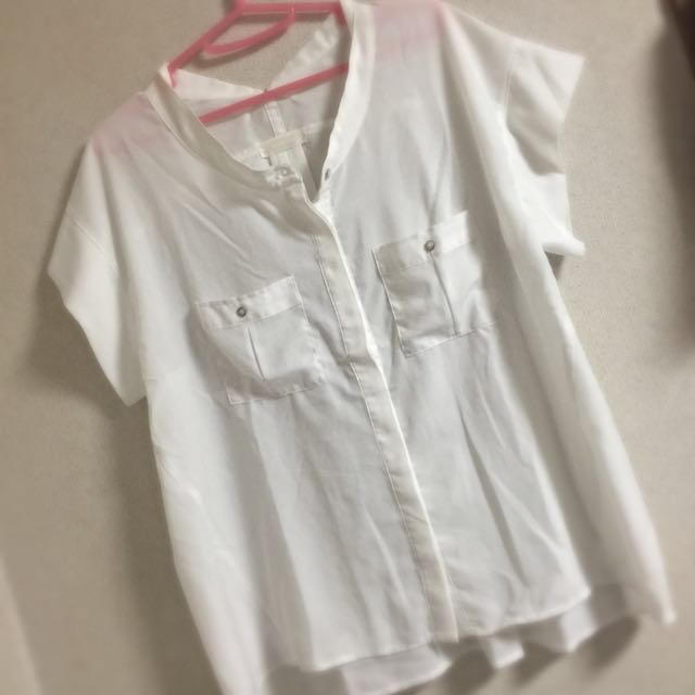 JEANASIS(ジーナシス)の♡白シャツ♡ レディースのトップス(シャツ/ブラウス(半袖/袖なし))の商品写真