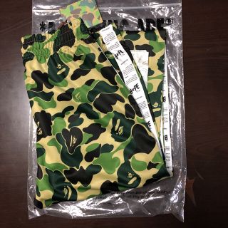 アベイシングエイプ(A BATHING APE)のBAPE 新品 ABCカモ グリーン ジャージ パンツ XXL(その他)