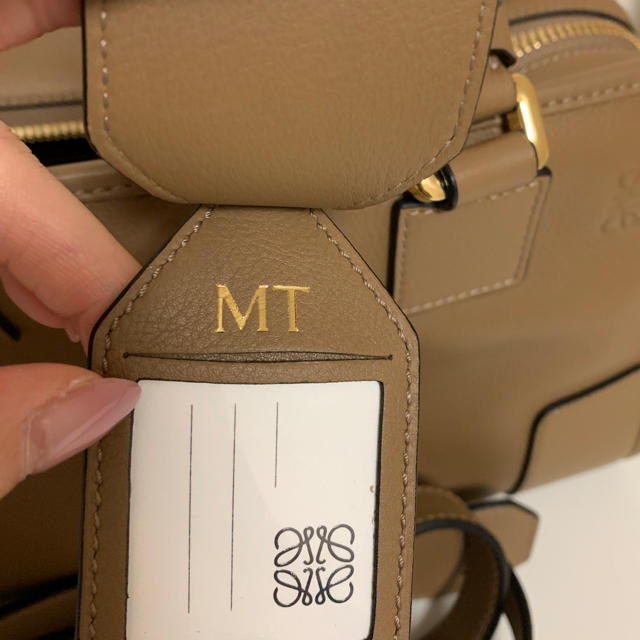LOEWE - 正規品♡ロエベ アマソナ 28 ミンク 保証書付きの通販 LOEWE - 正規品♡ロエベ アマソナ 28 ミンク 保証書付きの通販