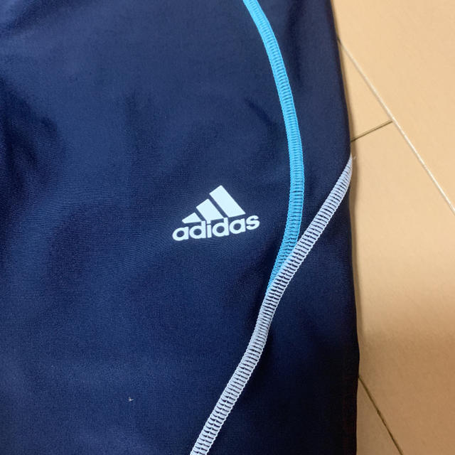 adidas(アディダス)の新品140 adidas(アディダス)のキッズ スイミング 水着ショーツ。 キッズ/ベビー/マタニティのキッズ服男の子用(90cm~)(水着)の商品写真