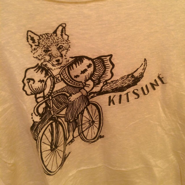 MAISON KITSUNE'(メゾンキツネ)のmaison kitsune レディースのトップス(Tシャツ(半袖/袖なし))の商品写真