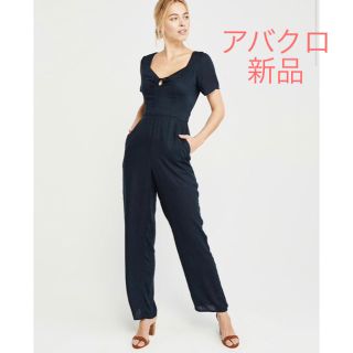 アバクロンビーアンドフィッチ(Abercrombie&Fitch)の【新品（定価13000円）】アバクロ ロンパース オールインワン パンツドレス(オールインワン)