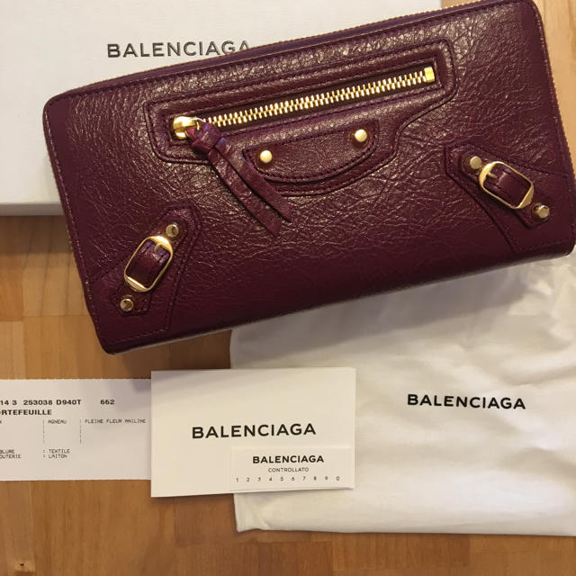 Balenciaga - バレンシアガ 長財布 未使用の通販 by みさと's shop｜バレンシアガならラクマ