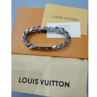 ヴィトン(LOUIS VUITTON) ブレスレット(メンズ)の通販 300点以上 | ルイヴィトンのメンズを買うならラクマ