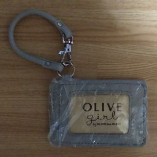 オリーブデオリーブ(OLIVEdesOLIVE)のOLIVE girl by OLIVE des OLIVEのパスケース(名刺入れ/定期入れ)