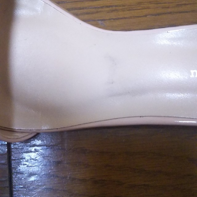 DIANA(ダイアナ)の週末まで☆ノイエディフュージョン✨本革ベージュサンダル24センチ✨ レディースの靴/シューズ(サンダル)の商品写真