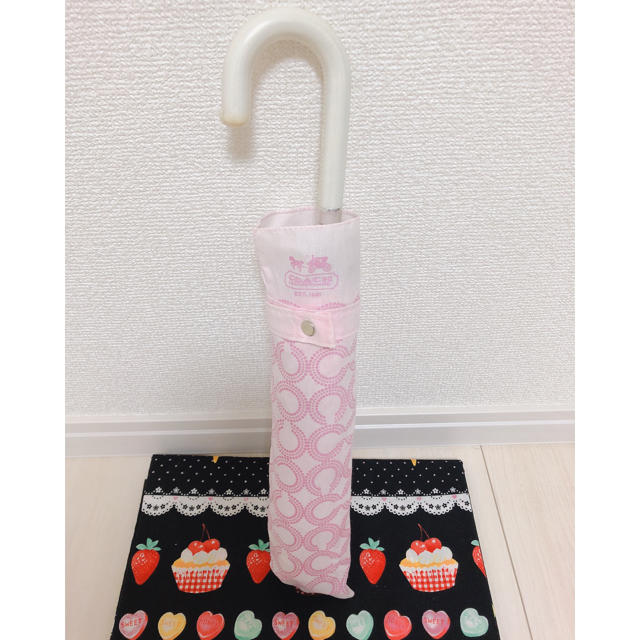 COACH(コーチ)のCOACH♡日傘 ピンク 非売品 レディースのファッション小物(傘)の商品写真