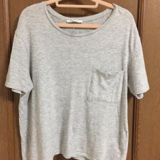 ザラ(ZARA)のZARA ライトグレー Tシャツ(Tシャツ(半袖/袖なし))