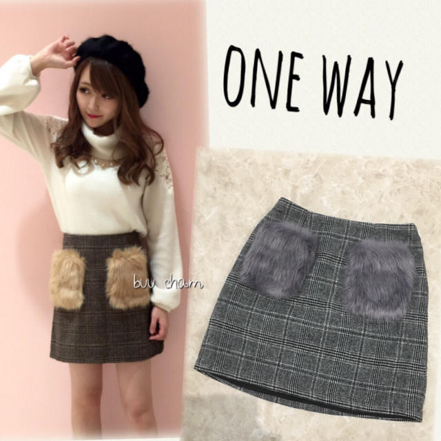 one*way(ワンウェイ)のoneway♡ファーポケットグレンチェック台形スカート レディースのスカート(ミニスカート)の商品写真