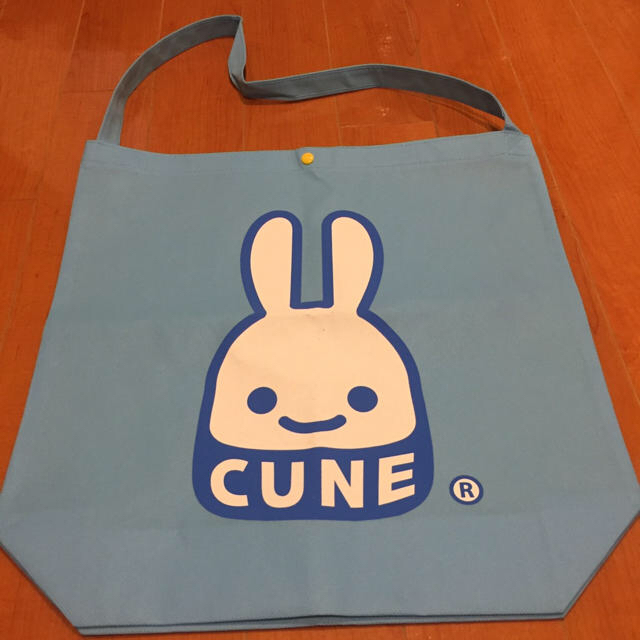 CUNE(キューン)のCUNE ショッピングバック&ビニル袋セット夏用 美品です メンズのバッグ(エコバッグ)の商品写真