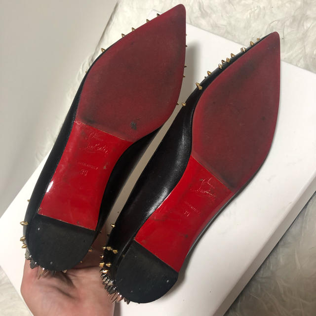 Christian Louboutin(クリスチャンルブタン)のクリスチャンルブタン スタッズ パンプス レディースの靴/シューズ(ハイヒール/パンプス)の商品写真