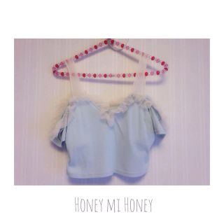 ハニーミーハニー(Honey mi Honey)のoffshoulder tops(カットソー(半袖/袖なし))