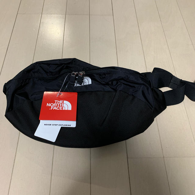 THE NORTH FACE(ザノースフェイス)のノースフェイス  SWEEP ウエストポーチ 黒 メンズのバッグ(ウエストポーチ)の商品写真