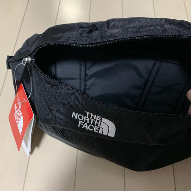 THE NORTH FACE(ザノースフェイス)のノースフェイス  SWEEP ウエストポーチ 黒 メンズのバッグ(ウエストポーチ)の商品写真