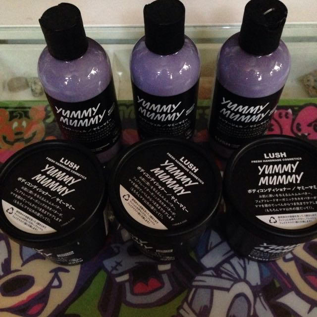 LUSH(ラッシュ)のまいまい様 専用 コスメ/美容のボディケア(ボディクリーム)の商品写真