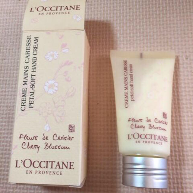 L'OCCITANE(ロクシタン)のガーデンソフトハンドクリーム コスメ/美容のコスメ/美容 その他(その他)の商品写真