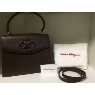 サルヴァトーレフェラガモ(Salvatore Ferragamo)の専用お値下げ　フェラガモ ガンチーニ  ハンドバッグ(ハンドバッグ)