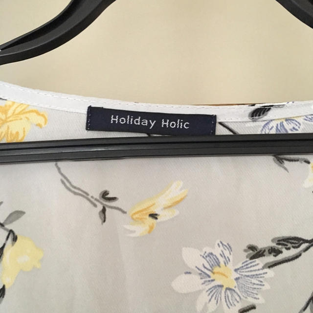 holiday(ホリデイ)のもんもママさん専用  ロングカーディガン 花柄ガウン レディースのトップス(カーディガン)の商品写真