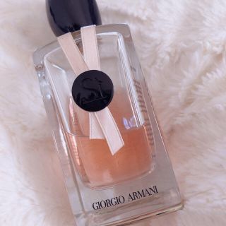 ジョルジオアルマーニ(Giorgio Armani)のジョルジオアルマーニ 香水 si(香水(女性用))