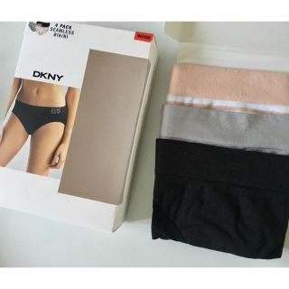 ダナキャランニューヨーク(DKNY)のDNKY シームレス ショーツ 3枚セット Mサイズ(ショーツ)