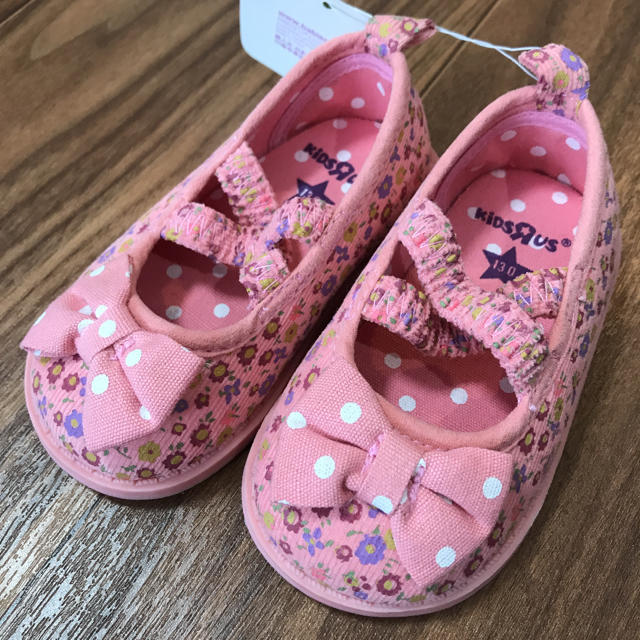 トイザらス(トイザラス)の【新品】13センチ　子供靴　子ども靴　ベビー　キッズ　ファーストシューズ キッズ/ベビー/マタニティのベビー靴/シューズ(~14cm)(サンダル)の商品写真