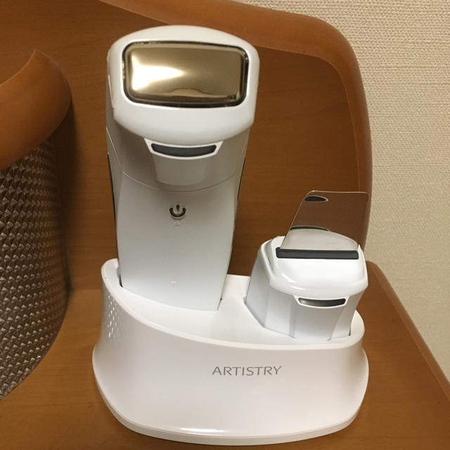 ARTISTRY 美顔器