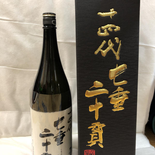 日本未入荷 お値下げしました！十四代 1800ml 化粧箱付 七垂二十貫 日本酒 - rsg.bio