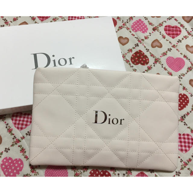 Dior(ディオール)のディオール ノベルティポーチ レディースのファッション小物(ポーチ)の商品写真