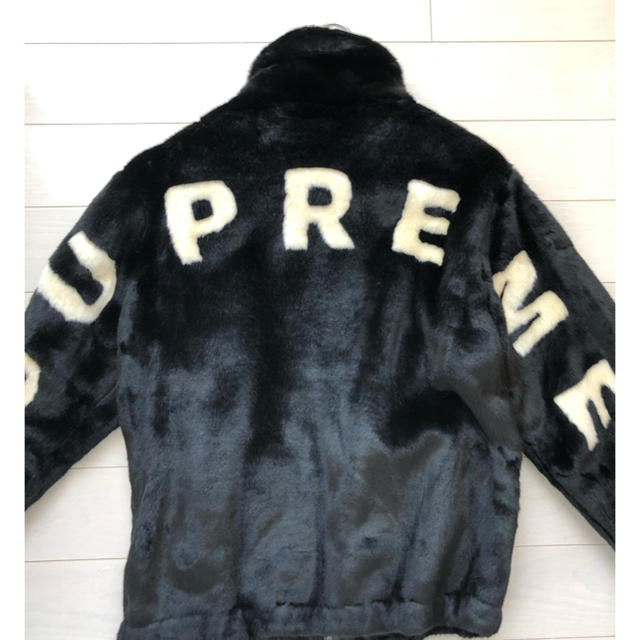 Supreme(シュプリーム)の美品 supreme  fur jacket ファー 三代目 登坂 着用 メンズのジャケット/アウター(ブルゾン)の商品写真