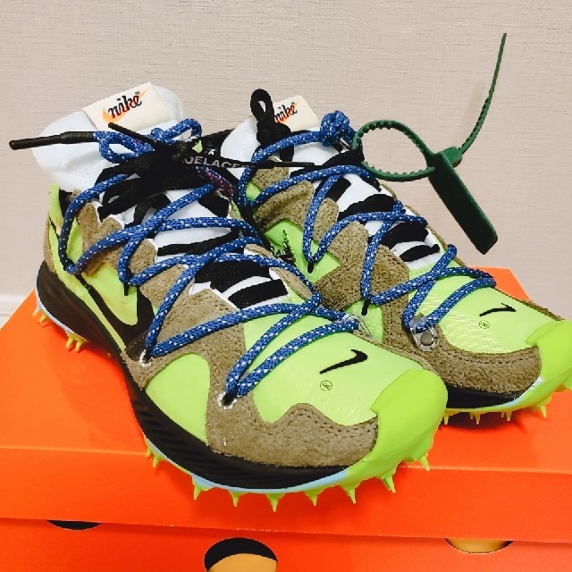 OFF-WHITE(オフホワイト)のOff-White x Nike Zoom Terra Kiger レディースの靴/シューズ(スニーカー)の商品写真