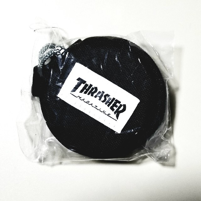 THRASHER(スラッシャー)の☆新品未使用☆スラッシャー　コインケース　黒 メンズのファッション小物(コインケース/小銭入れ)の商品写真