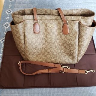 コーチ(COACH)のCOACH　コーチ　マザーズバッグ(マザーズバッグ)