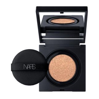 ナーズ(NARS)の完売商品 NARS クッションファンデーション 5880(ファンデーション)