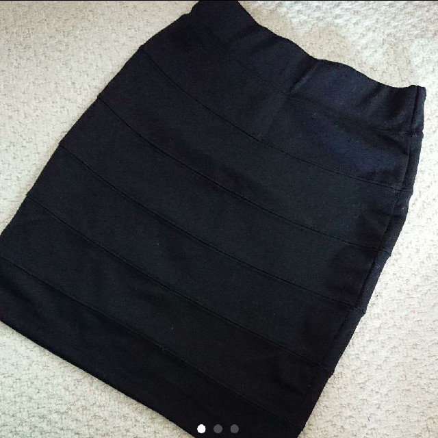 EMSEXCITE(エムズエキサイト)のEMS EXCITE☆タイトスカート レディースのスカート(ひざ丈スカート)の商品写真