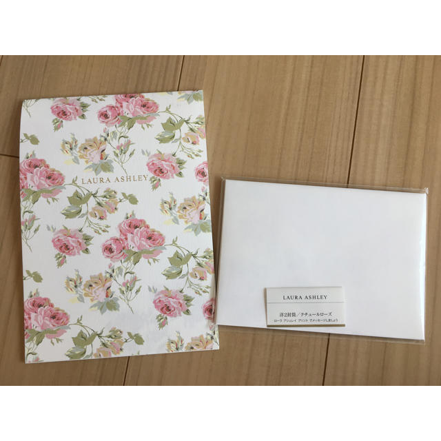 LAURA ASHLEY(ローラアシュレイ)のローラアシュレイ 便箋セット ハンドメイドの文具/ステーショナリー(カード/レター/ラッピング)の商品写真