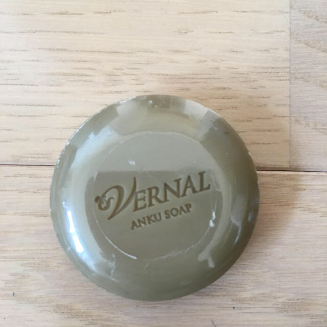 VERNAL(ヴァーナル)のヴァーナル vernal アンクソープ 30g  泡だてネットセット コスメ/美容のボディケア(ボディソープ/石鹸)の商品写真