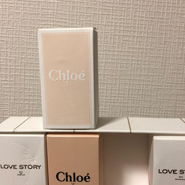 Chloe(クロエ)のChloe フルールドパルファム オードパルファム コスメ/美容の香水(香水(女性用))の商品写真