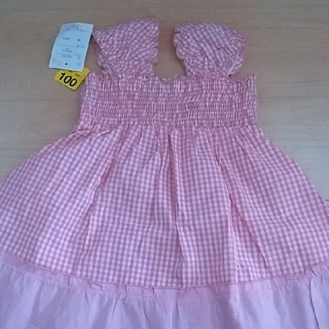 新品🌼ワンピース🌼100 キッズ/ベビー/マタニティのキッズ服女の子用(90cm~)(ワンピース)の商品写真