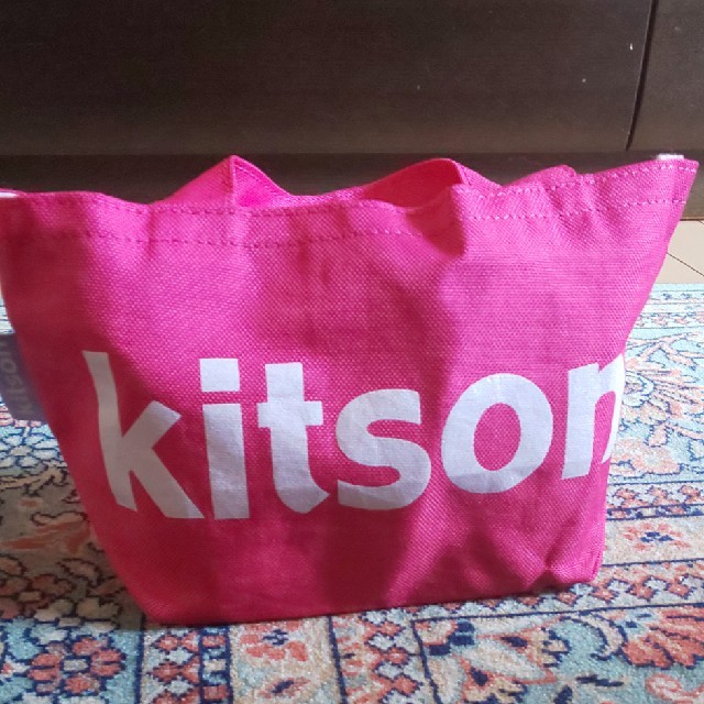 KITSON(キットソン)のkitson   ランチバッグ インテリア/住まい/日用品の日用品/生活雑貨/旅行(日用品/生活雑貨)の商品写真