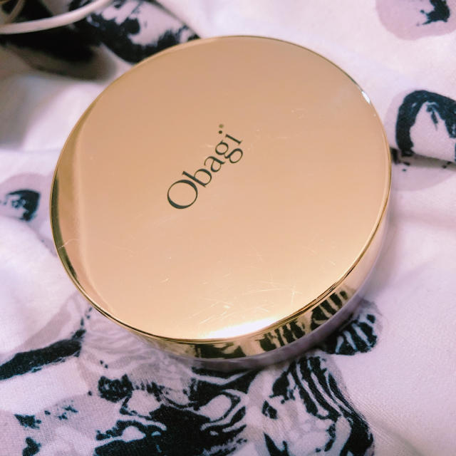 Obagi(オバジ)のオバジC クリアフェイスパウダー 10g コスメ/美容のベースメイク/化粧品(フェイスパウダー)の商品写真