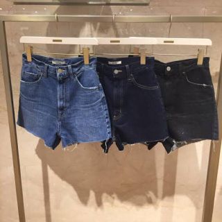 スナイデル(SNIDEL)のsnidel カットオフデニムショートパンツ IND(ショートパンツ)