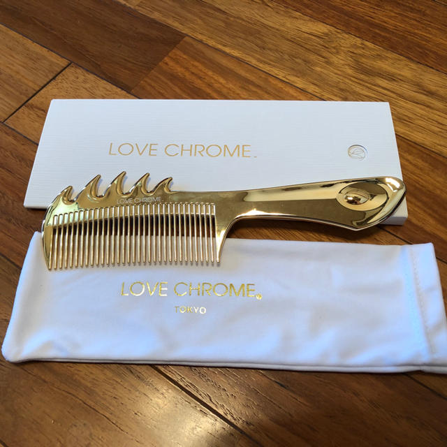 CHROME(クローム)のラブクロム LOVE CHROME コスメ/美容のヘアケア/スタイリング(ヘアブラシ/クシ)の商品写真