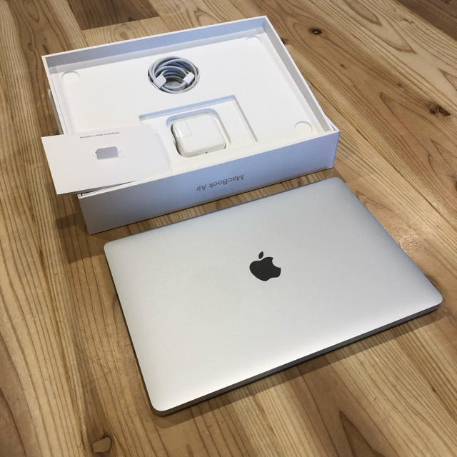 美品！ 付属品完備MacBook air retina 13インチ 2018