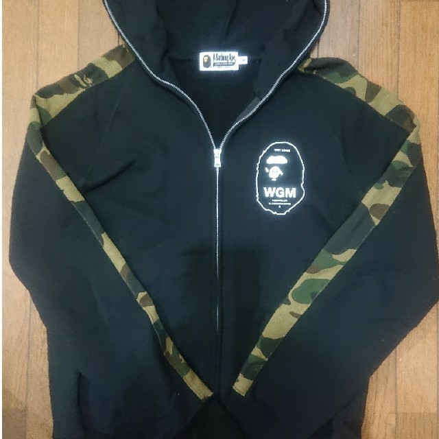 A BATHING APE(アベイシングエイプ)のA BATHING APE  フルジップ パーカーカモ Msize メンズのトップス(パーカー)の商品写真