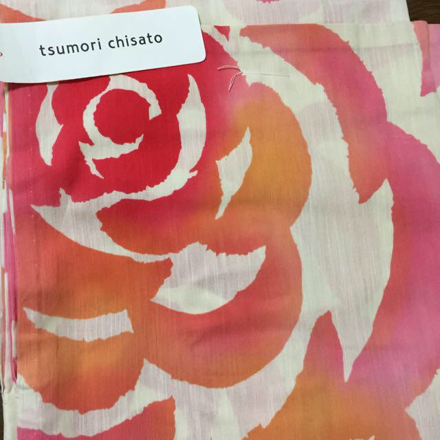 TSUMORI CHISATO(ツモリチサト)のツモリチサト  花柄  浴衣のみ レディースの水着/浴衣(浴衣)の商品写真