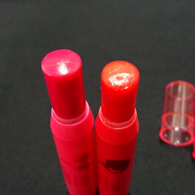 REVLON(レブロン)のレブロン キス バーム 20・30 コスメ/美容のベースメイク/化粧品(口紅)の商品写真